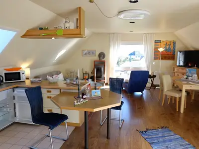 Wohn/Esszimmer mit Panoramafenster
