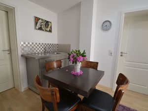 23969691-Ferienwohnung-4-Glücksburg-300x225-4