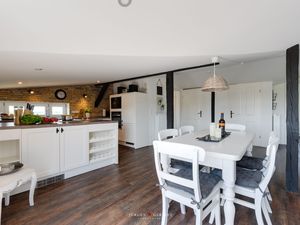 23965233-Ferienwohnung-4-Glücksburg-300x225-4