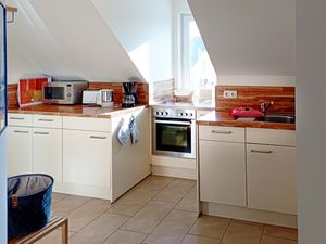 24002619-Ferienwohnung-4-Göhren Lebbin-300x225-3