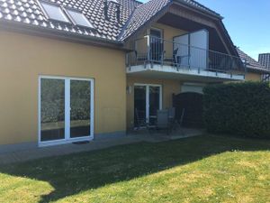 23923814-Ferienwohnung-5-Göhren Lebbin-300x225-4