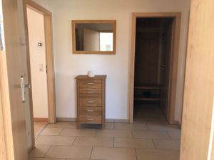 23923526-Ferienwohnung-7-Göhren Lebbin-300x225-5