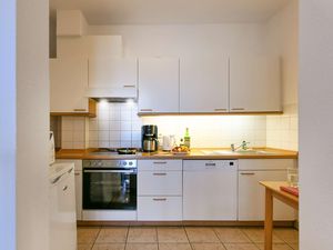 23828083-Ferienwohnung-4-Göhren (Rügen)-300x225-2