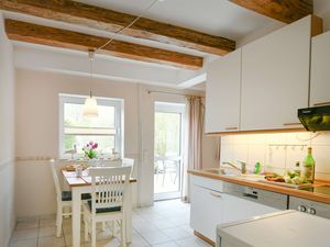 23828095-Ferienwohnung-4-Göhren (Rügen)-300x225-3