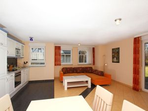 23068143-Ferienwohnung-4-Göhren (Rügen)-300x225-5