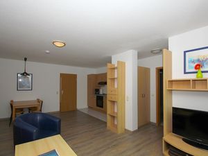 23071773-Ferienwohnung-4-Göhren (Rügen)-300x225-3