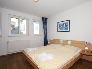 23067791-Ferienwohnung-4-Göhren (Rügen)-300x225-5