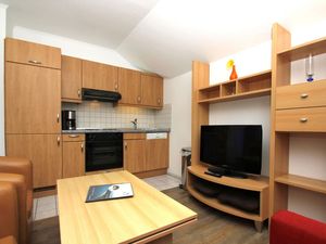 23068789-Ferienwohnung-4-Göhren (Rügen)-300x225-4