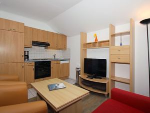 23068789-Ferienwohnung-4-Göhren (Rügen)-300x225-5