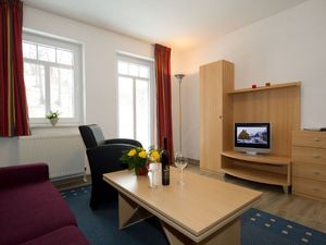 23068705-Ferienwohnung-6-Göhren (Rügen)-300x225-3