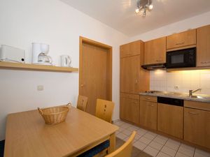 23068705-Ferienwohnung-6-Göhren (Rügen)-300x225-4