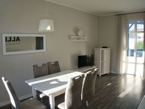 23956815-Ferienwohnung-6-Göhren (Rügen)-300x225-5