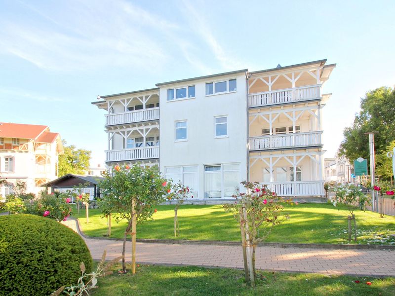 23956808-Ferienwohnung-2-Göhren (Rügen)-800x600-0