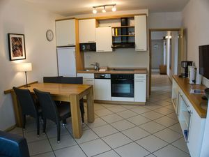 23956827-Ferienwohnung-5-Göhren (Rügen)-300x225-4