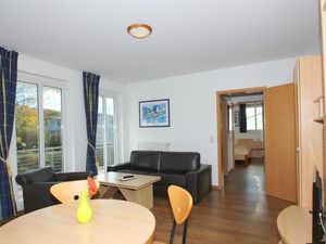 23957130-Ferienwohnung-4-Göhren (Rügen)-300x225-2