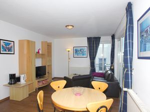 23957133-Ferienwohnung-4-Göhren (Rügen)-300x225-4