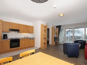 23957149-Ferienwohnung-4-Göhren (Rügen)-300x225-4