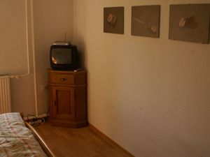 22427861-Ferienwohnung-2-Göhren (Rügen)-300x225-5