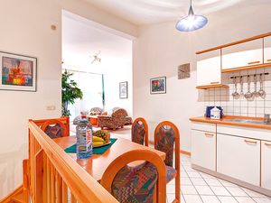 23948075-Ferienwohnung-3-Göhren (Rügen)-300x225-2