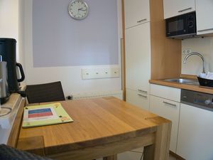 23956831-Ferienwohnung-2-Göhren (Rügen)-300x225-5