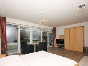 23957128-Ferienwohnung-2-Göhren (Rügen)-300x225-2