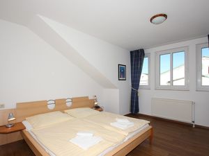 23957137-Ferienwohnung-4-Göhren (Rügen)-300x225-4