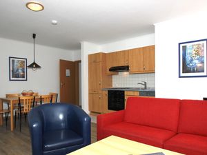 23957152-Ferienwohnung-6-Göhren (Rügen)-300x225-3