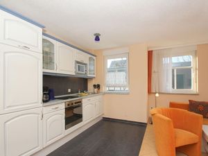 23957173-Ferienwohnung-4-Göhren (Rügen)-300x225-4