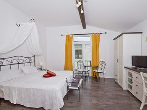 23957178-Ferienwohnung-2-Göhren (Rügen)-300x225-3