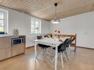 23757519-Ferienwohnung-5-Gørlev-300x225-5