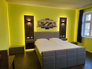 23922432-Ferienwohnung-4-Görlitz-300x225-0