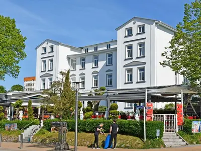 Ferienwohnung für 7 Personen (77 m²) in Göhren (Rügen) 1/10
