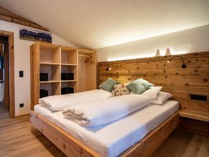 23969736-Ferienwohnung-3-Going am Wilden Kaiser-300x225-2