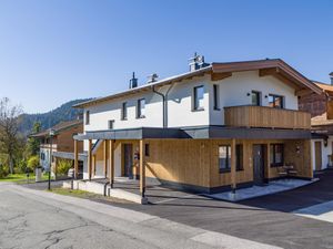 24060725-Ferienwohnung-4-Going am Wilden Kaiser-300x225-1