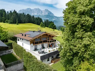 Haus_Huettenberger_Astbergweg_7_Going_06_2025_Haus