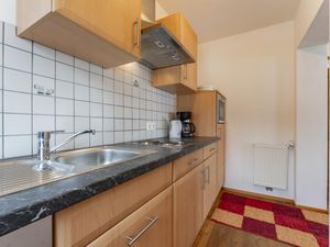 23895106-Ferienwohnung-5-Goldegg-300x225-4