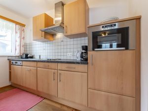 23895106-Ferienwohnung-5-Goldegg-300x225-2