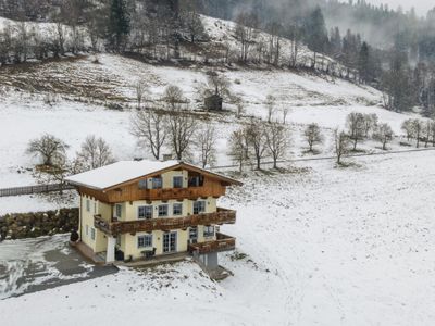 Außenseite Ferienhaus [Winter]