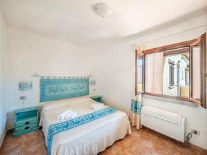 23741009-Ferienwohnung-6-Golfo Aranci-300x225-2