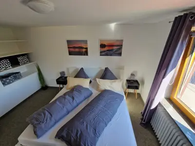 Schlafzimmer 2