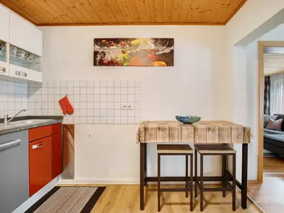 KITCHEN, INSIDE