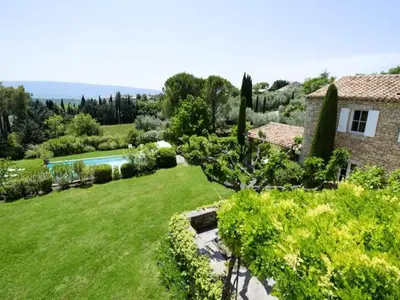 Ferienwohnung für 13 Personen (300 m²) in Gordes 6/10