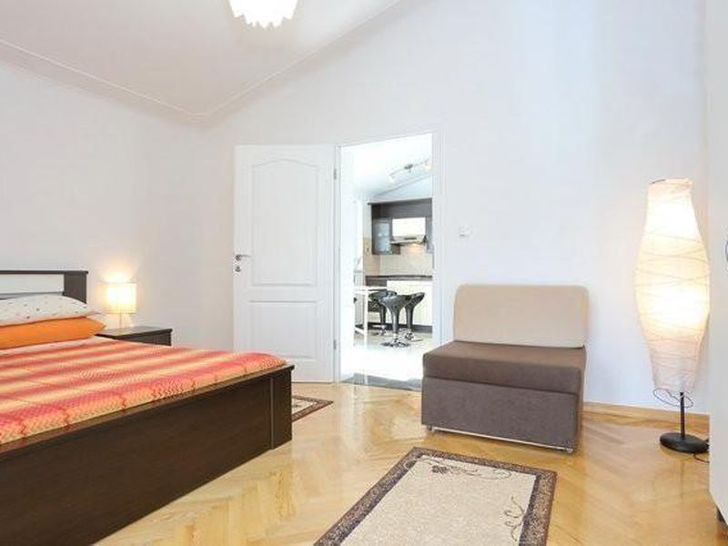 22447347-Ferienwohnung-5-Gornji Karin-800x600-0