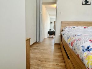 22451485-Ferienwohnung-3-Gornji Karin-300x225-5