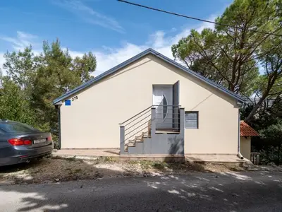 Ferienwohnung für 5 Personen in Gornji Karin 2/10