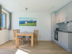 23361260-Ferienwohnung-2-Gortipohl-300x225-2