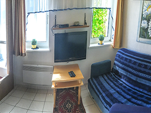 23961197-Ferienwohnung-6-Gortipohl-300x225-1