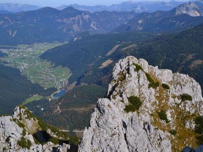 Blick vom Gr.Donnerkogel ins Gosautal