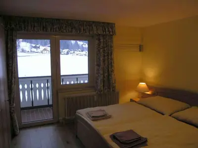 Schlafzimmer 2