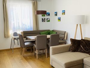 23293809-Ferienwohnung-6-Gosau-300x225-2